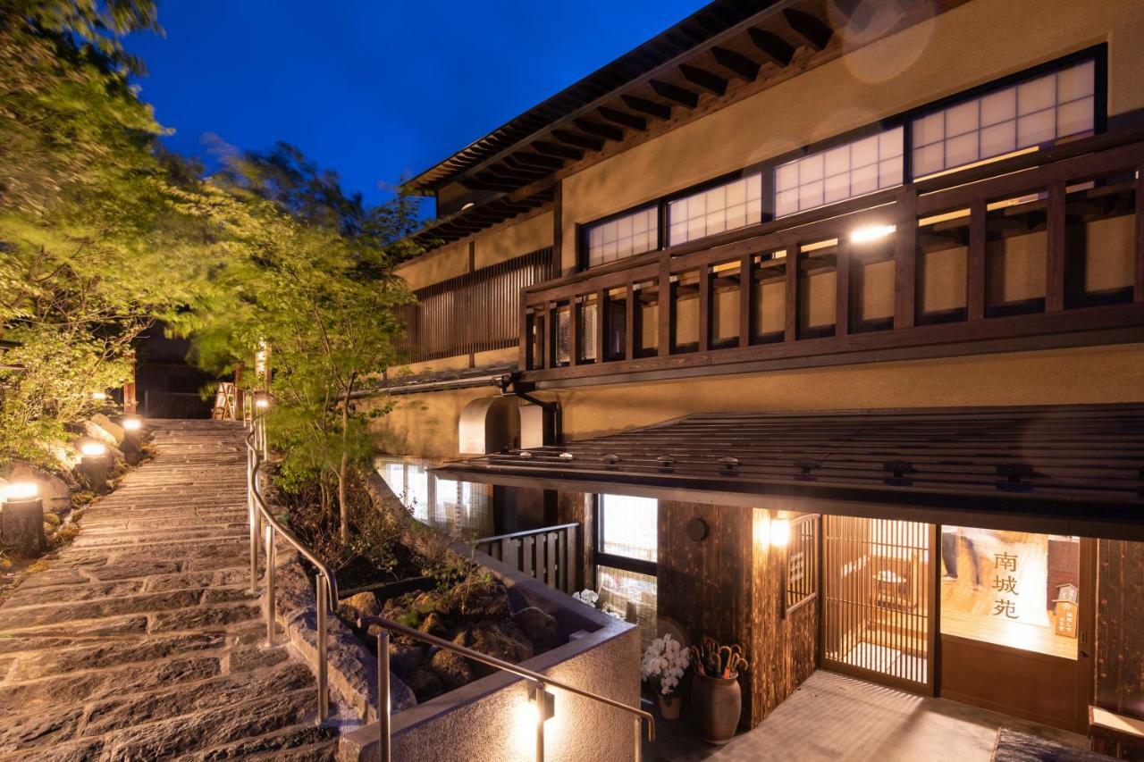 Ryokan Nanjoen Minamioguni Eksteriør bilde